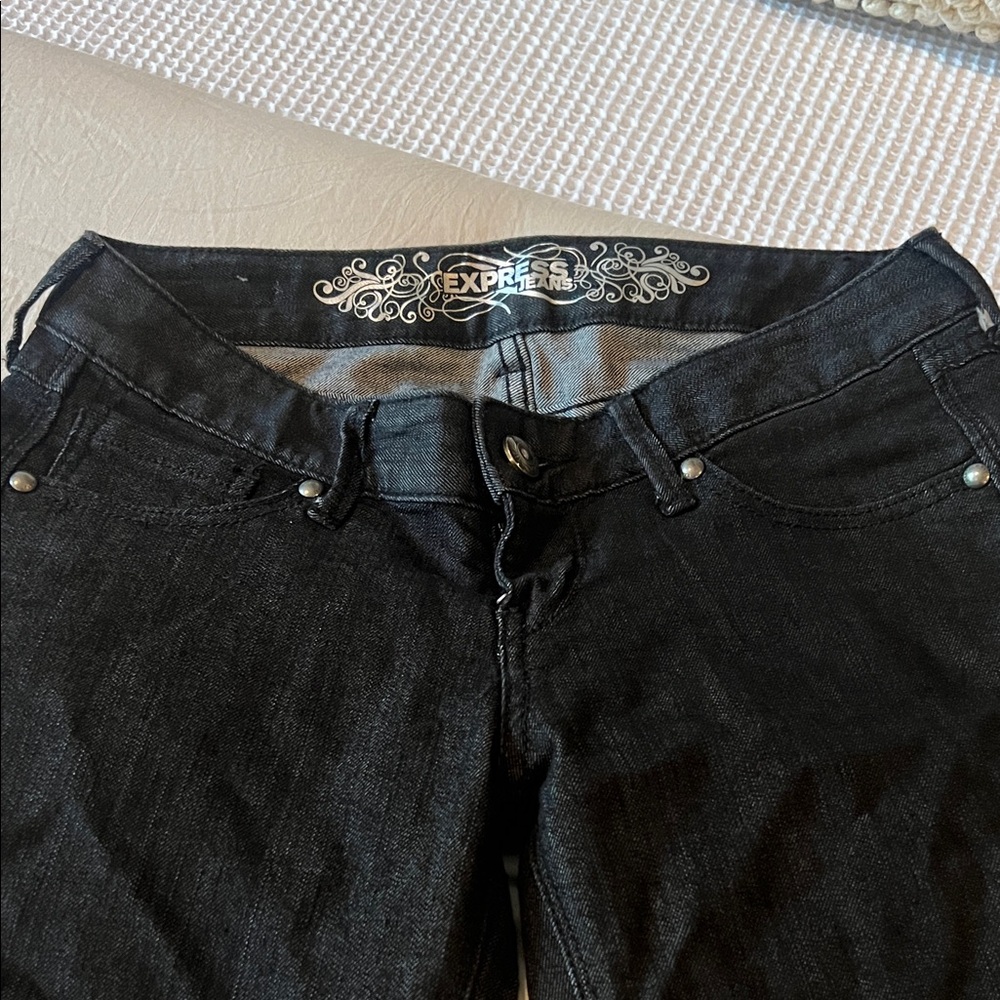 Women’s - Picture 2 of 5